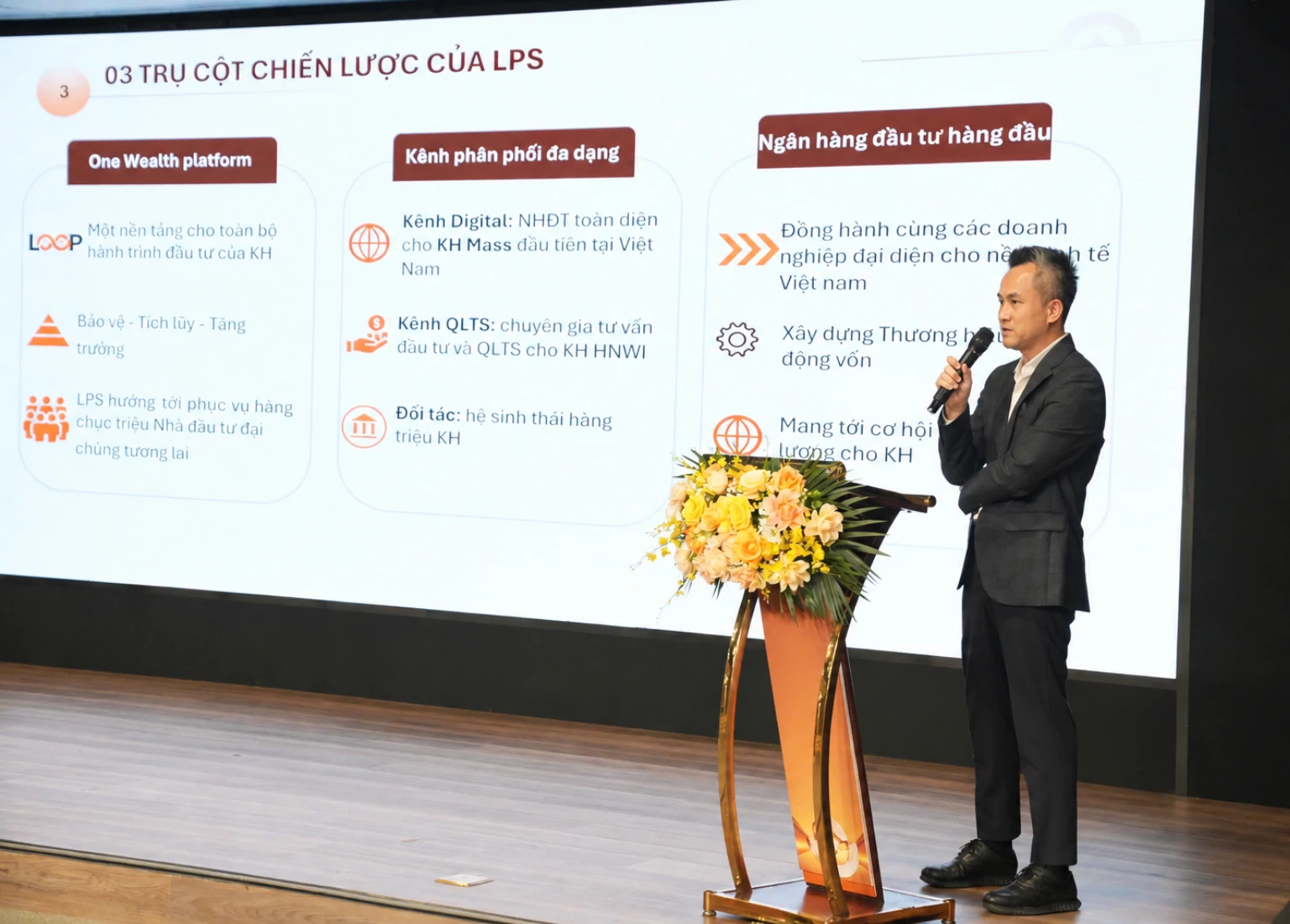 LPS mua cổ phần phát hành thêm của SCEX