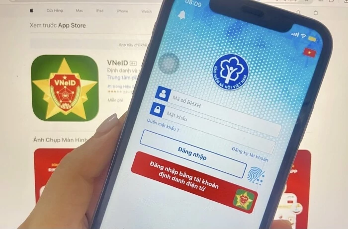 BHXH TP. Hồ Chí Minh hướng dẫn về việc nhận và sử dụng sổ BHXH điện tử