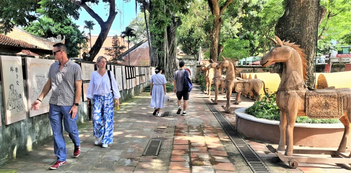 Du lịch Việt Nam chuyển từ tăng lượng khách sang tăng giá trị Du lịch Việt Nam chuyển từ tăng lượng khách sang tăng giá trị