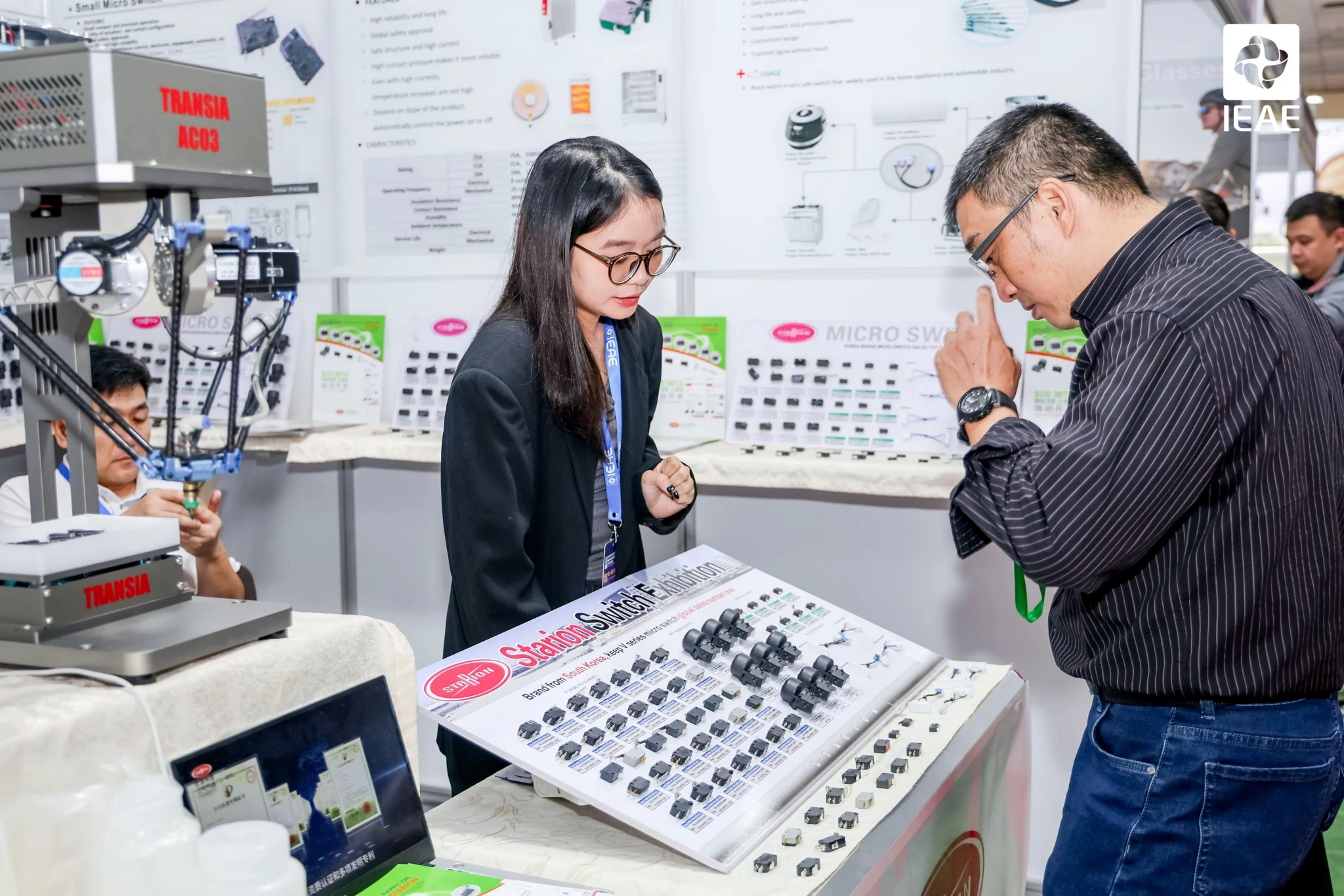 Thị trường điện tử, thiết bị thông minh mở rộng dư địa kết nối