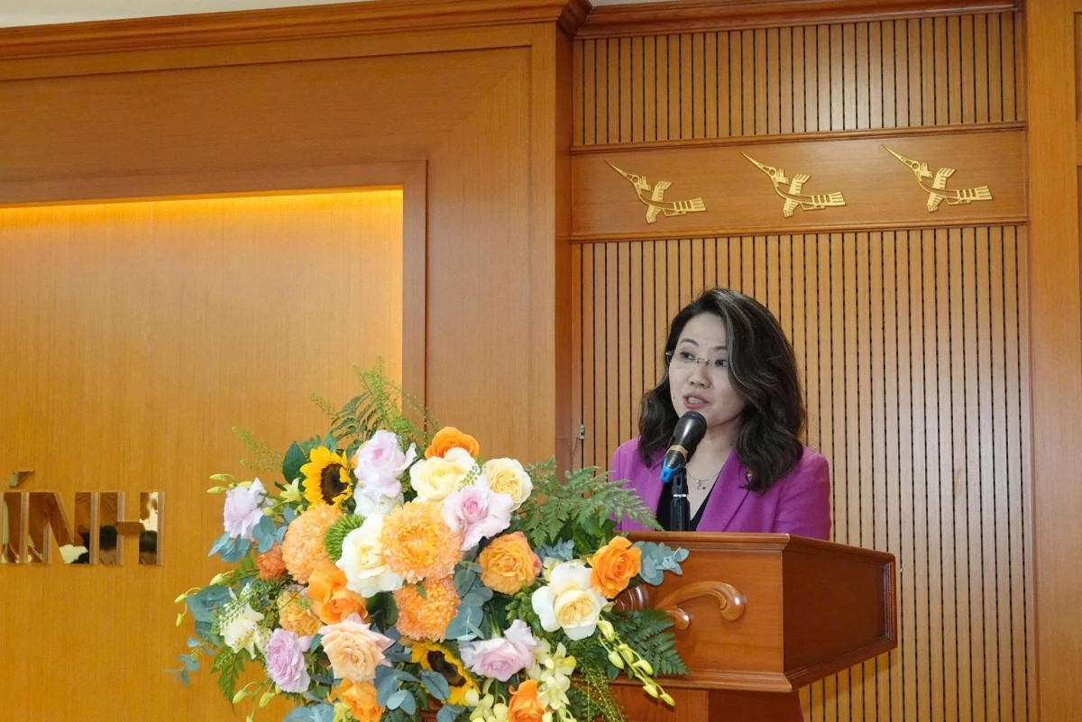 Nâng tầm vai trò kế toán, kiểm toán trong giai đoạn phát triển mới Nâng tầm vai trò kế toán, kiểm toán trong giai đoạn phát triển mới