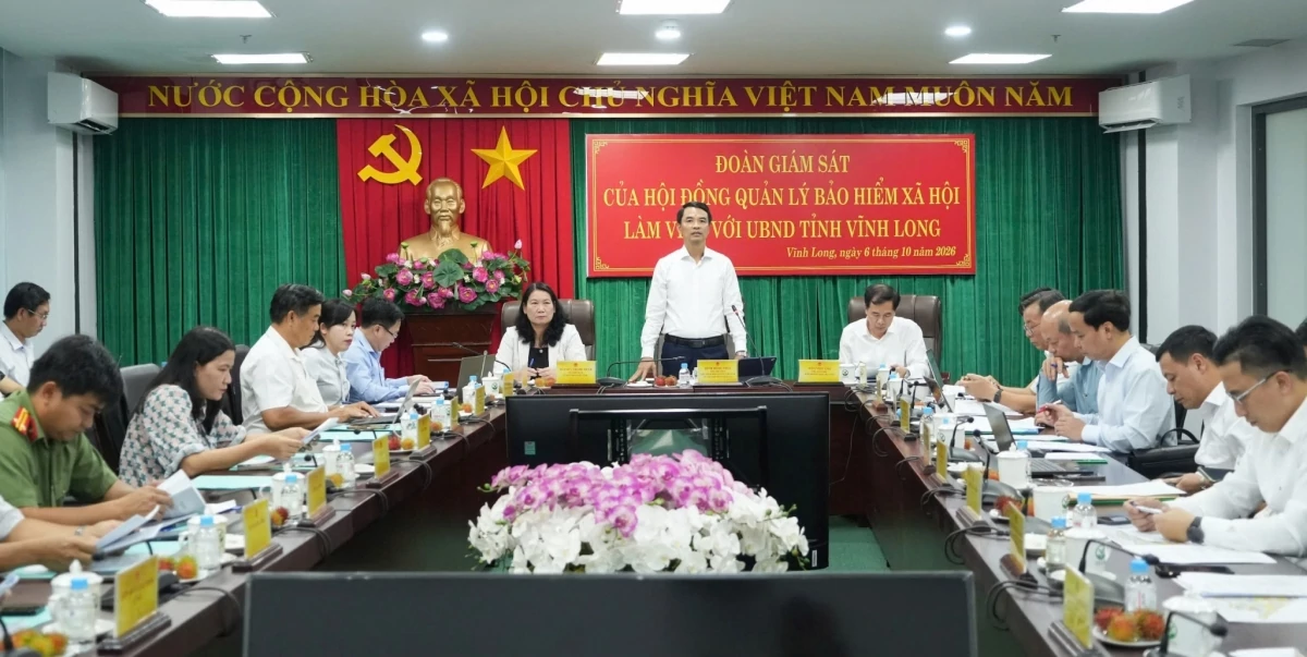 Vĩnh Long: Cần nghiên cứu mức hỗ trợ đóng bảo hiểm xã hội, bảo hiểm y tế cho người dân