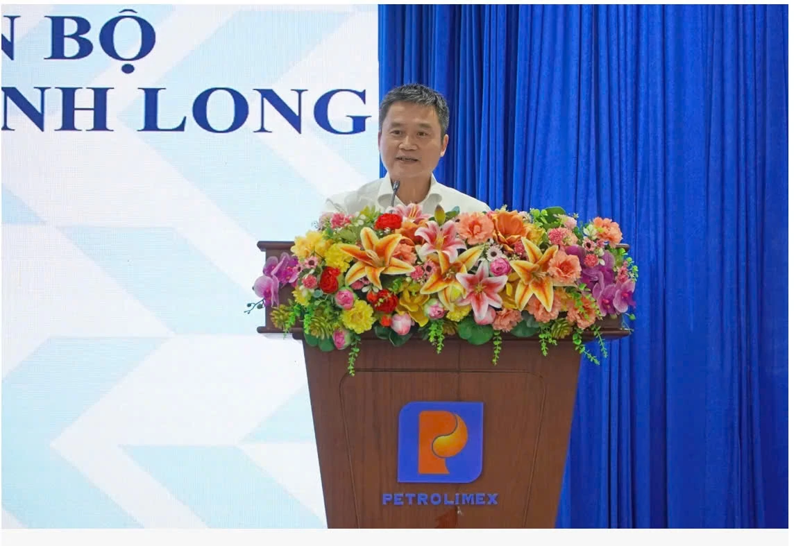 Ông Nguyễn Việt Dũng đảm nhiệm chức vụ Chủ tịch Petrolimex Vĩnh Long từ 10.10.2026 Ông Nguyễn Việt Dũng đảm nhiệm chức vụ Chủ tịch Petrolimex Vĩnh Long từ 10.10.2026