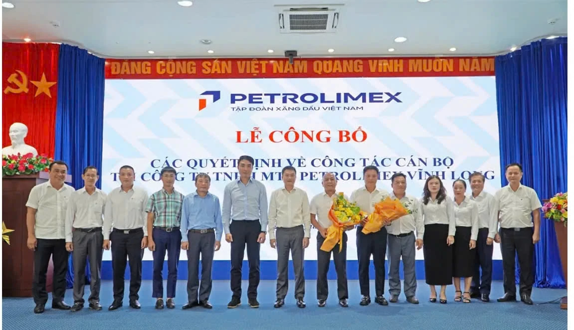 Ông Nguyễn Việt Dũng đảm nhiệm chức vụ Chủ tịch Petrolimex Vĩnh Long từ 10.10.2026 Ông Nguyễn Việt Dũng đảm nhiệm chức vụ Chủ tịch Petrolimex Vĩnh Long từ 10.10.2026