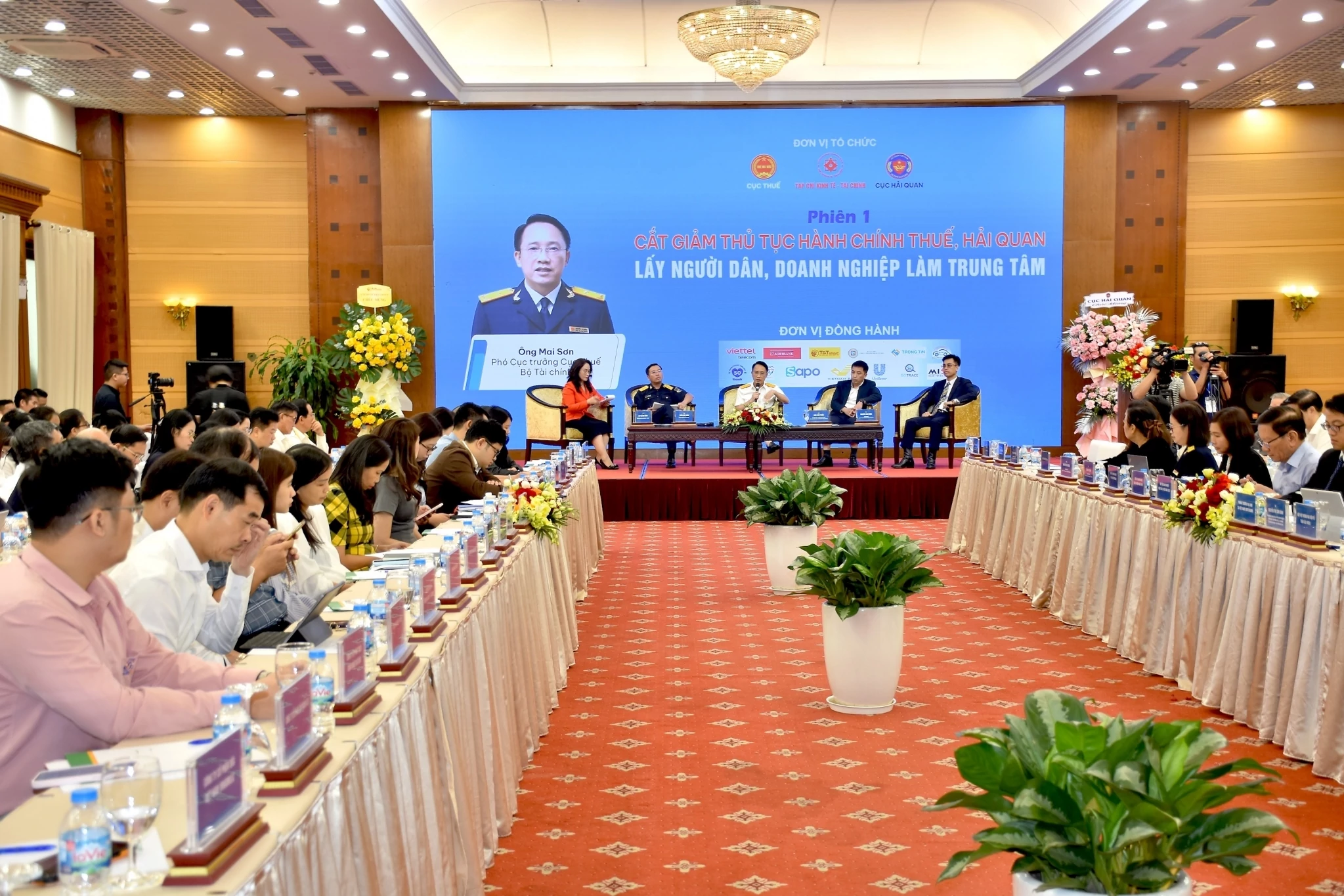 chuyen doi so nganh thue tu quan ly thu cong den quan tri so thong minh