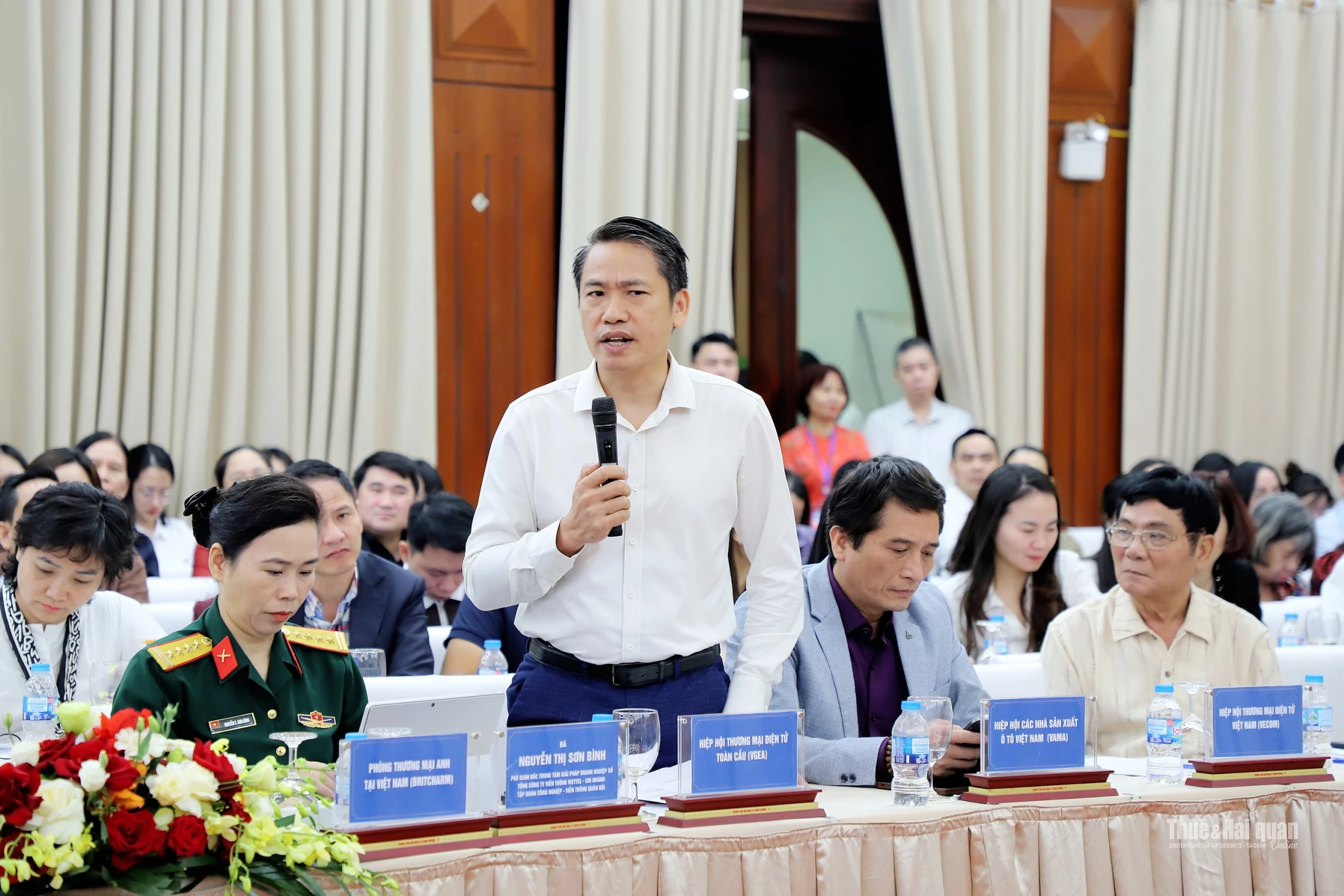 Doanh nghiệp kiến nghị “đột phá” về thuế, hải quan để khơi thông động lực tăng trưởng