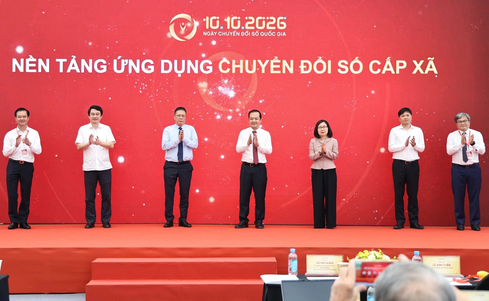 Chuyển đổi số phải tạo ra giá trị kinh tế đo đếm được Chuyển đổi số phải tạo ra giá trị kinh tế đo đếm được