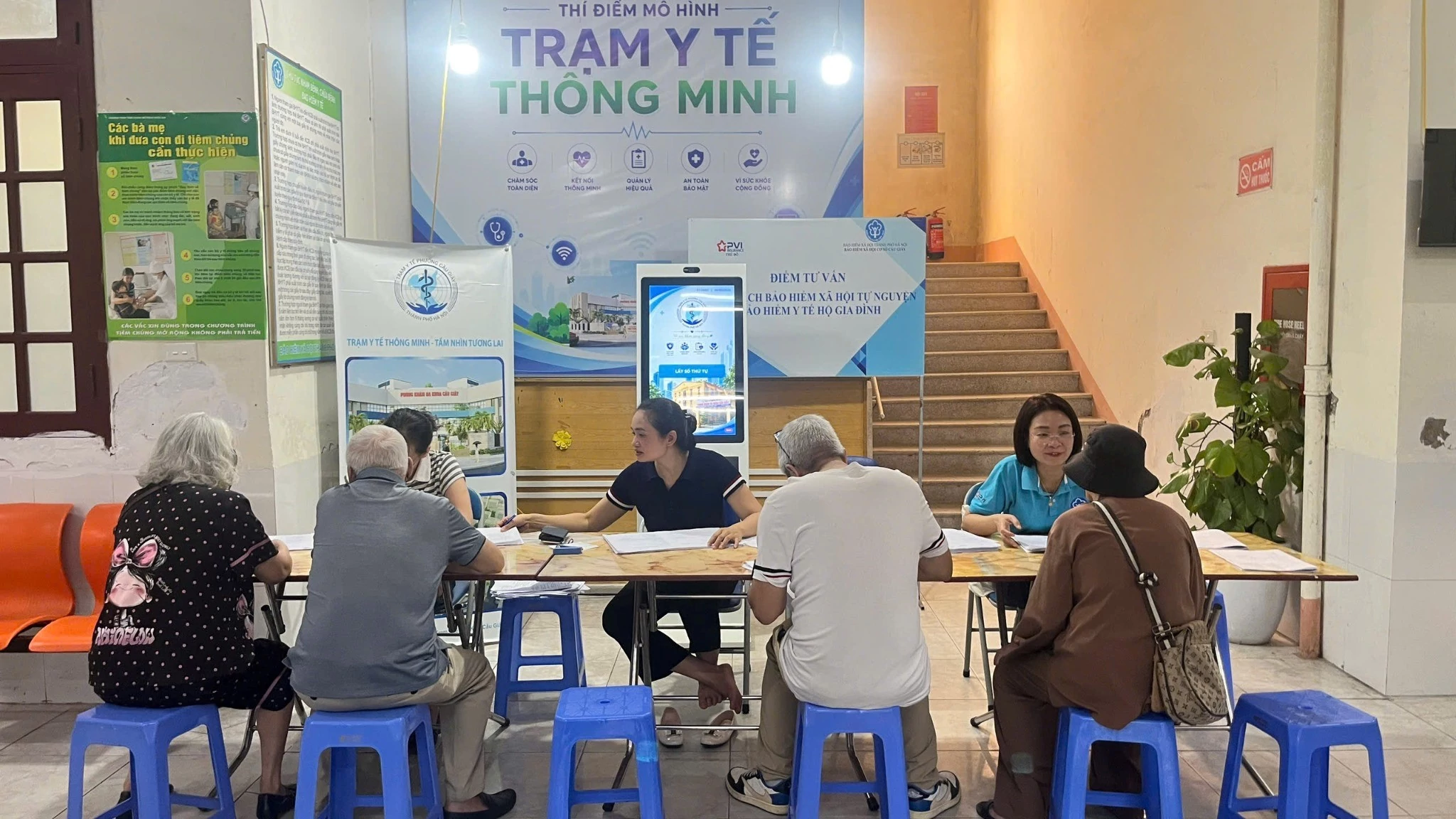 Hà Nội vượt chỉ tiêu bao phủ bảo hiểm y tế, hướng tới mục tiêu toàn dân năm 2030