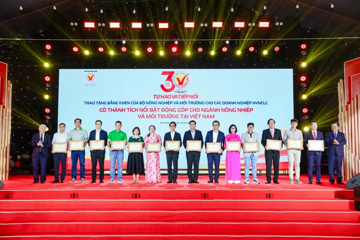 Niềm tin người tiêu dùng Vinamilk Vinamilk và bài toán giữ niềm tin người tiêu dùng qua nhiều thế hệ