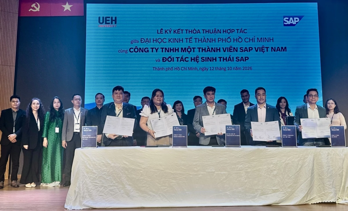 Doanh nghiệp chuyển đổi bằng AI, Đại học đổi mới đào tạo Doanh nghiệp chuyển đổi bằng AI, Đại học đổi mới đào tạo