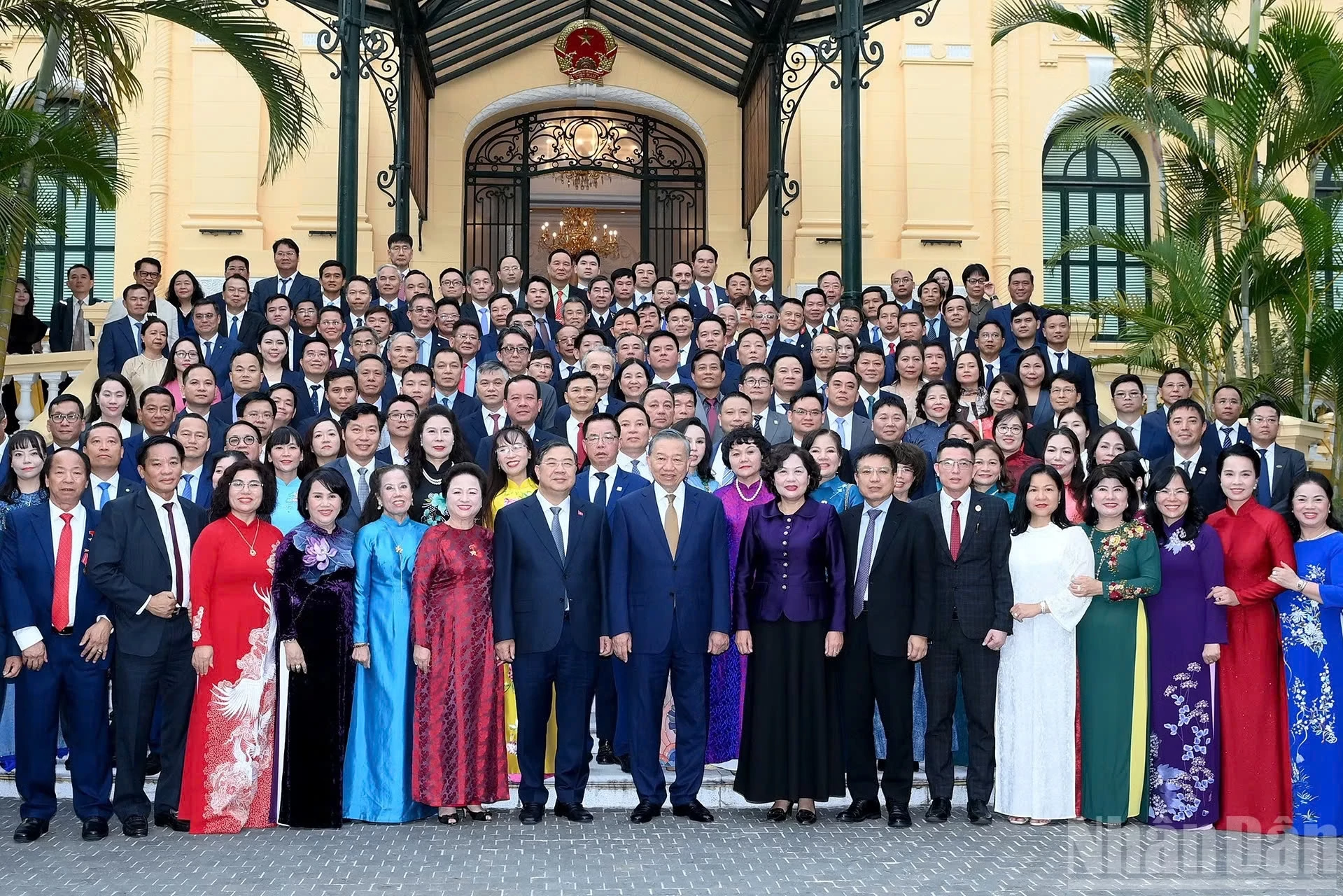 cung co niem tin mo duong cho doanh nhan viet nam vuon xa