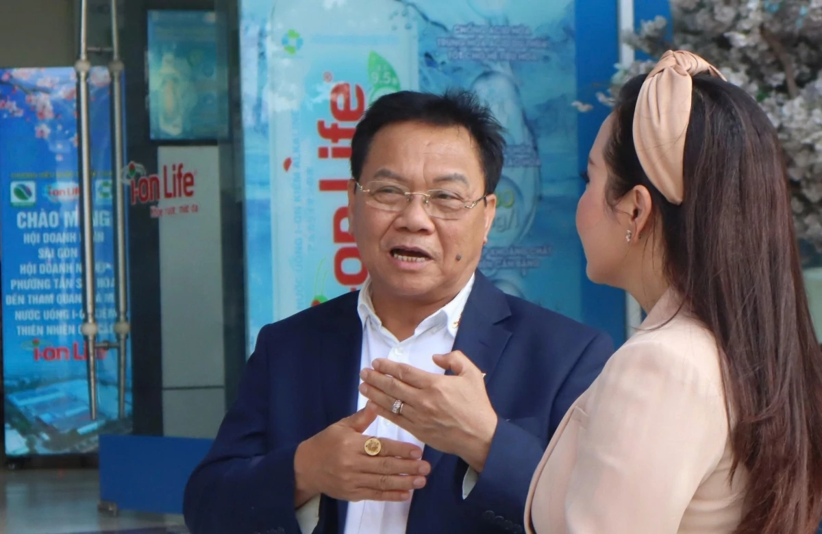 Doanh nhân Võ Đăng Linh và hành trình đưa nước uống thương hiệu Việt đến gần cộng đồng