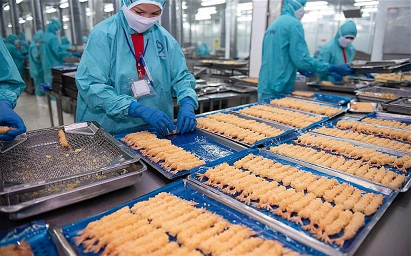 (Trong ảnh: Hoạt động sản xuất của CTCP Thực phẩm Sao Ta (FMC)). Ảnh: VASEP