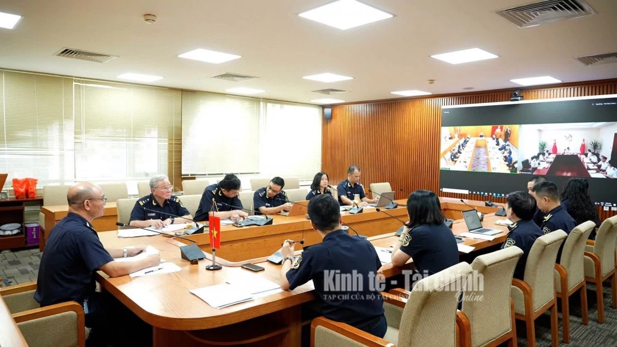Cuộc họp trực tuyến giữa Hải quan Việt Nam và Hải quan Nam Ninh về triển khai mô hình Cửa khẩu thông minh diễn ra ngày 13/10/2026. Ảnh: Cục Hải quan