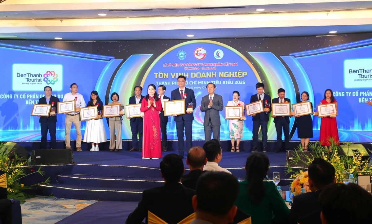 TP. Hồ Chí Minh vinh danh 100 doanh nghiệp đóng góp ngân sách hơn 41.600 tỷ đồng