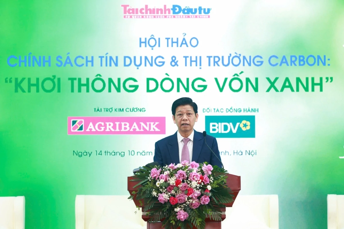 Khơi thông dòng vốn xanh từ tín dụng và thị trường carbon