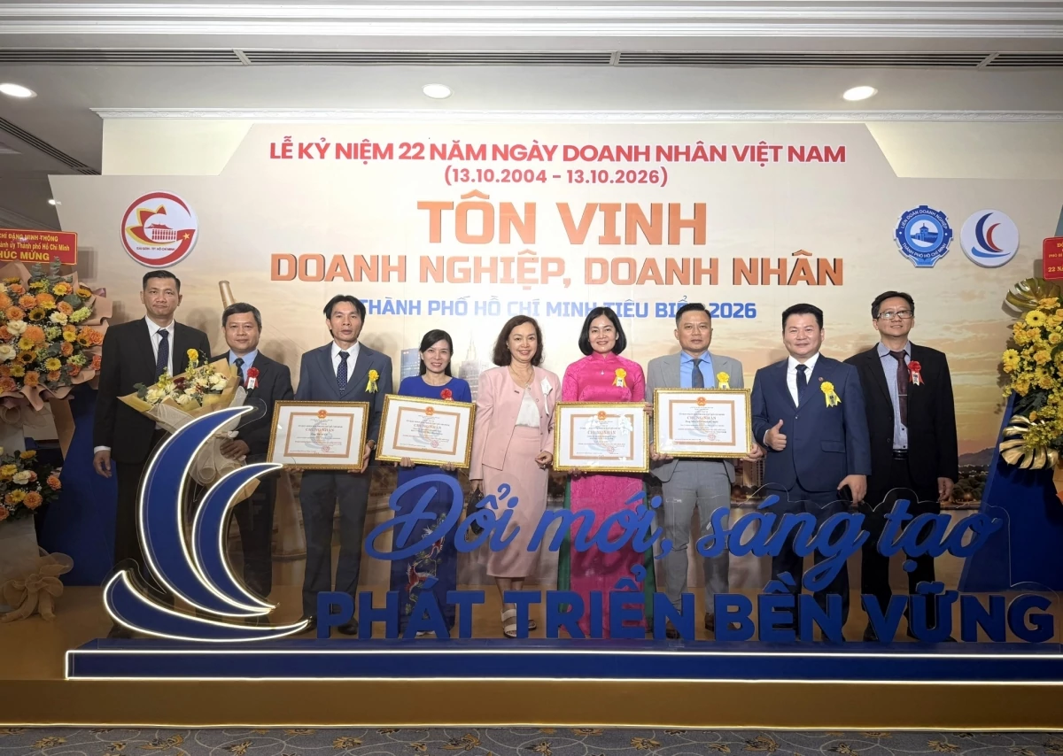 Doanh nghiệp, doanh nhân HTCAA tiếp tục khẳng định vai trò đối với cộng đồng xã hội Doanh nghiệp, doanh nhân HTCAA tiếp tục khẳng định vai trò đối với cộng đồng xã hội