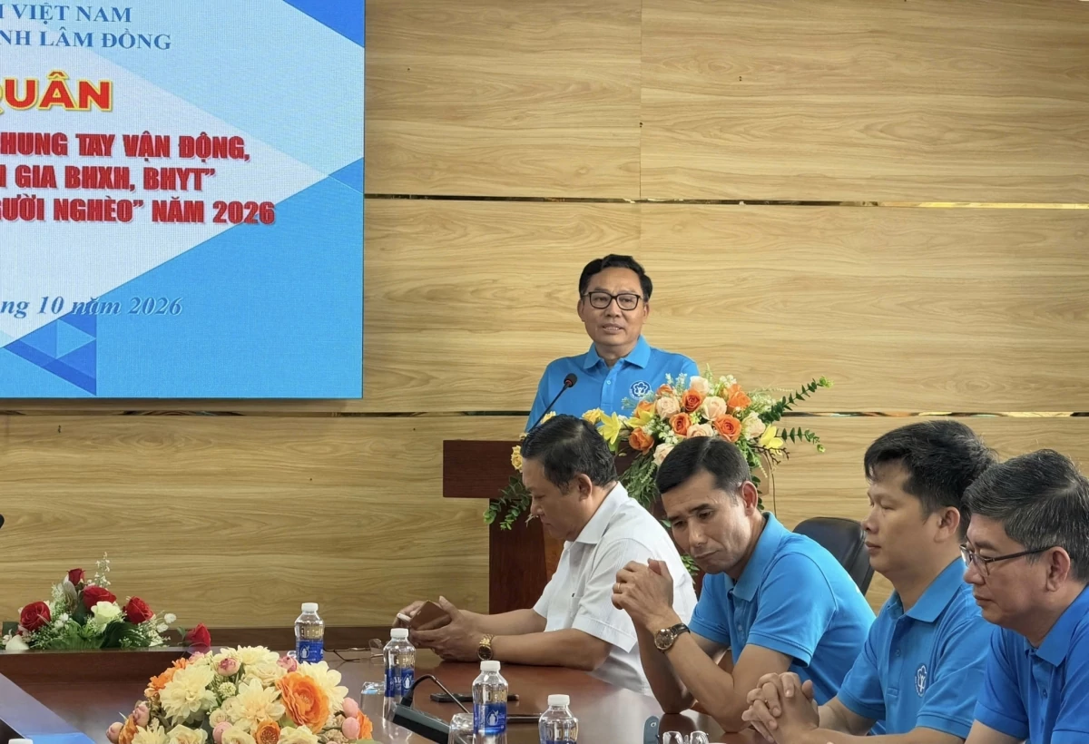 Bảo hiểm xã hội Lâm Đồng: Viên chức trích lương hỗ trợ bảo hiểm y tế cho người dân