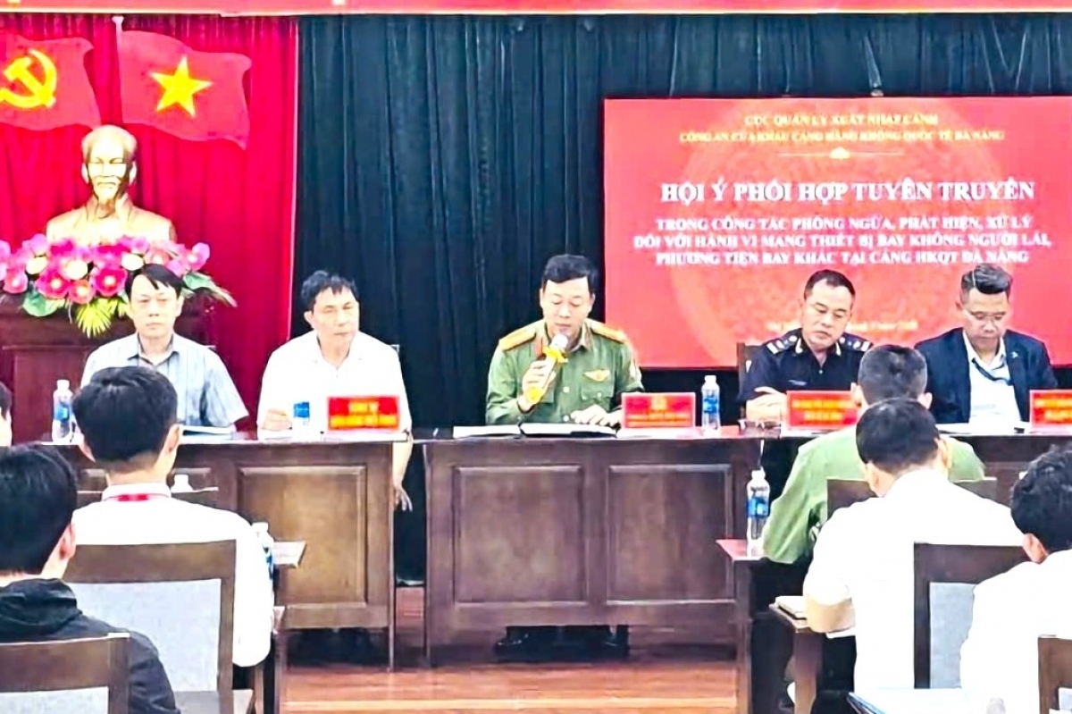 Hải quan cửa khẩu sân bay quốc tế Đà Nẵng: Siết chặt quản lý UAV, ngăn ...