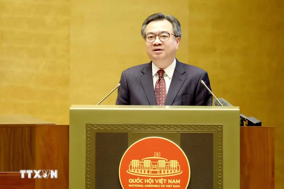 buoc doi moi quan trong trong tu duy va phuong thuc quan ly dang vien tham gia hoat dong dau tu kinh doanh