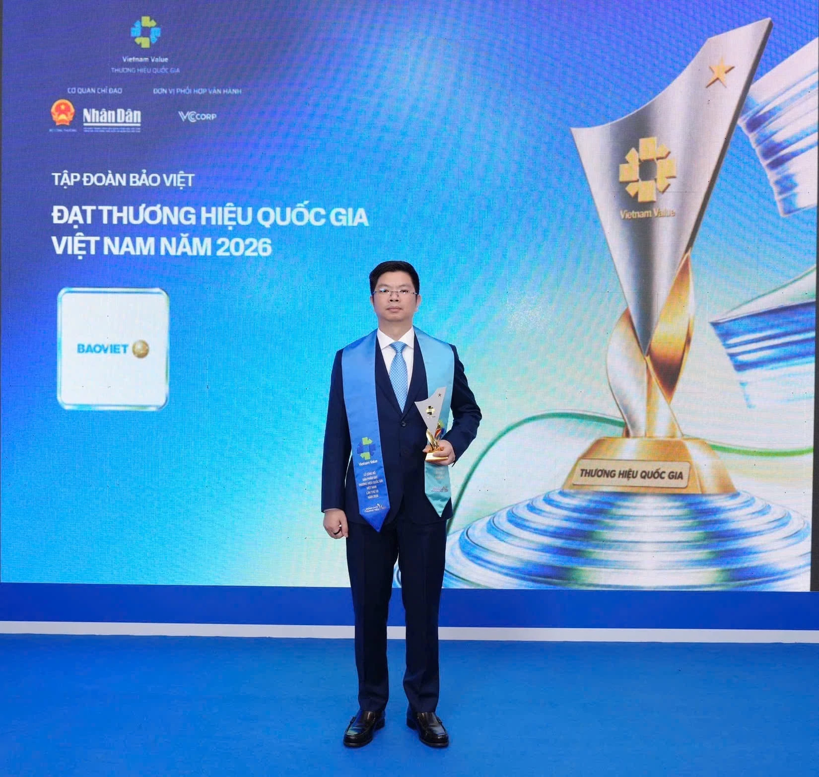Bảo Việt: Vì người Việt, Vì tương lai Việt - tự hào Thương hiệu quốc gia Bảo Việt: Vì người Việt, Vì tương lai Việt - tự hào Thương hiệu quốc gia