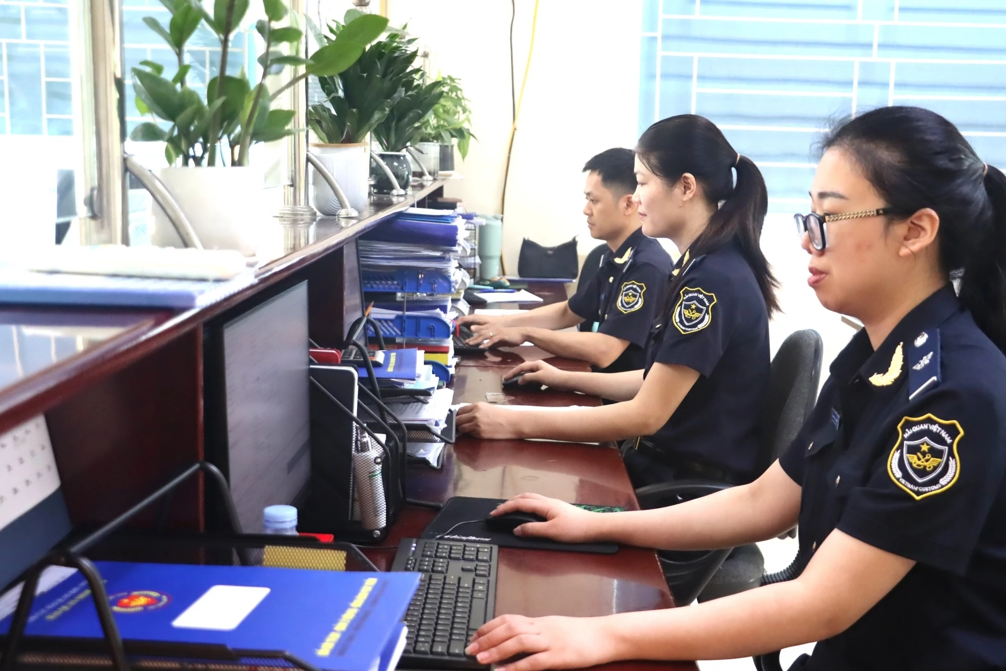 tao thuan loi cho doanh nghiep tuan thu nang cao hieu qua quan ly hai quan