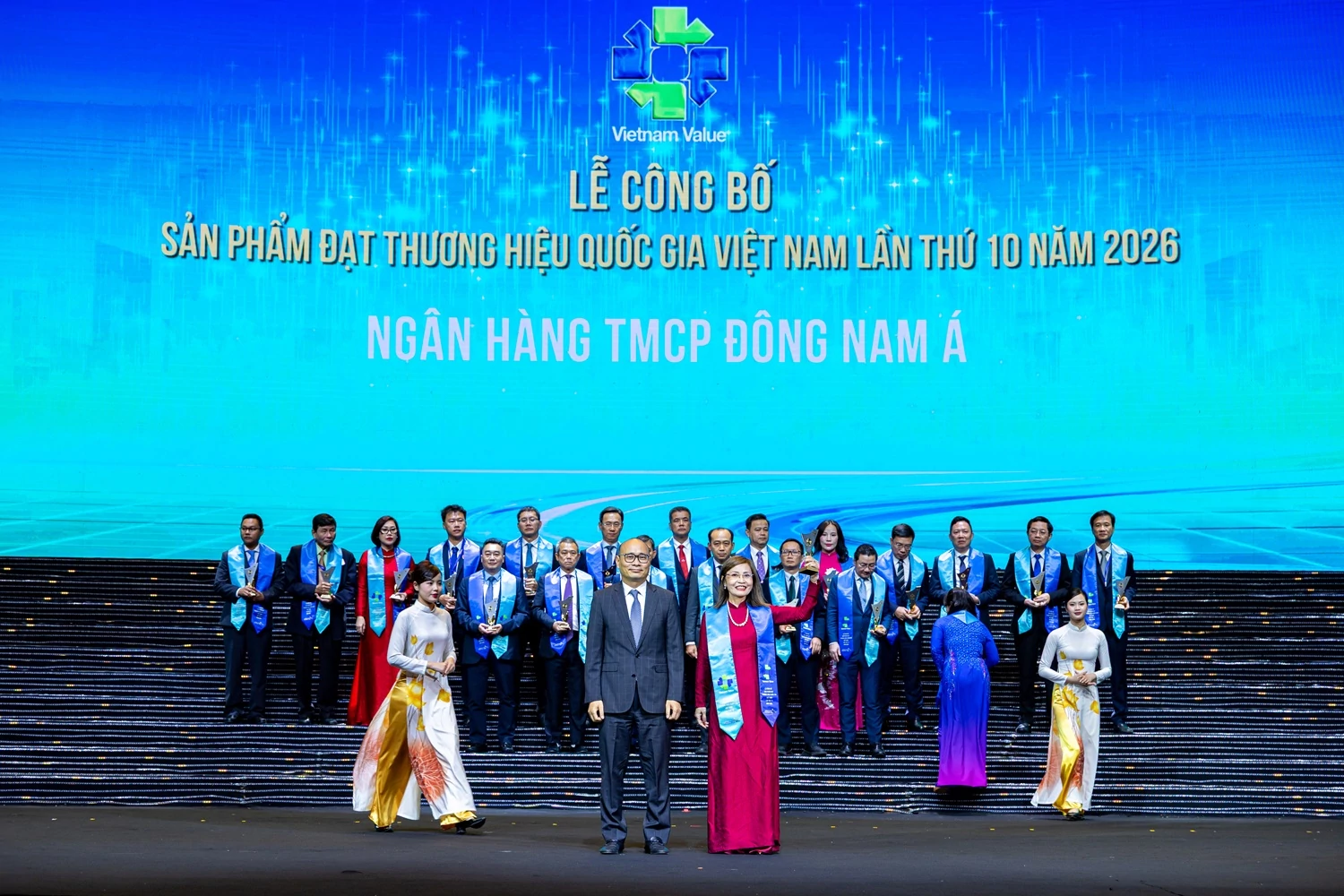 SeABank lần thứ 4 liên tiếp được vinh danh Thương hiệu Quốc gia Việt Nam SeABank lần thứ 4 liên tiếp được vinh danh Thương hiệu Quốc gia Việt Nam