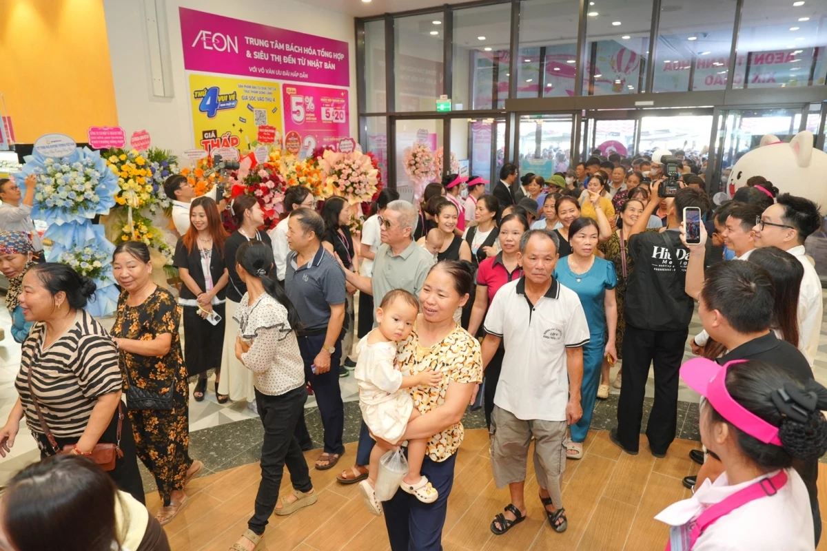 Khai trương Trung tâm Bách hóa Tổng hợp và Siêu thị thứ 13 của AEON Việt Nam ở Thanh Hóa