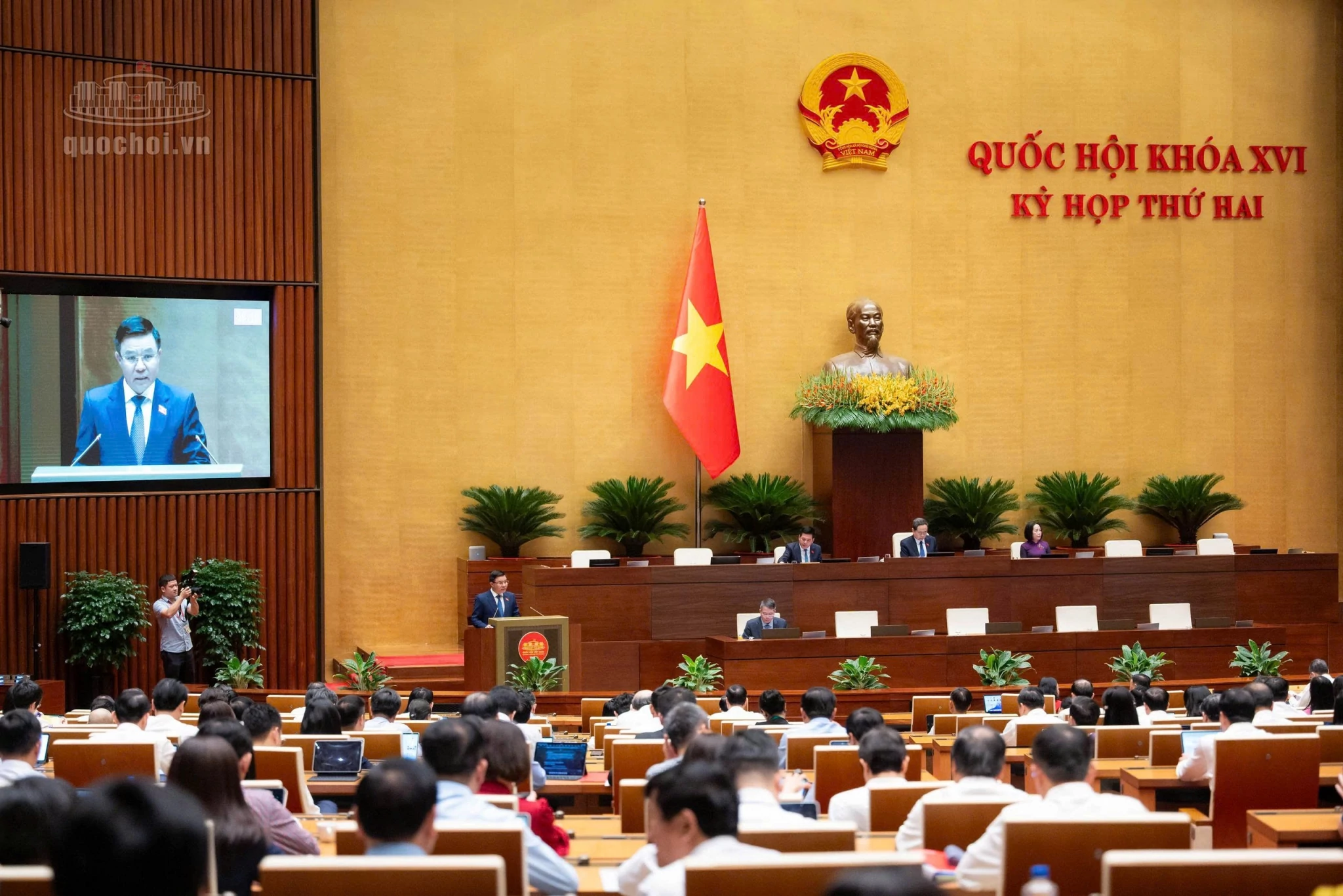 Đề xuất cắt giảm 20 thủ tục, điều kiện kinh doanh trong 4 luật về thương mại Đề xuất cắt giảm 20 thủ tục, điều kiện kinh doanh trong 4 luật về thương mại