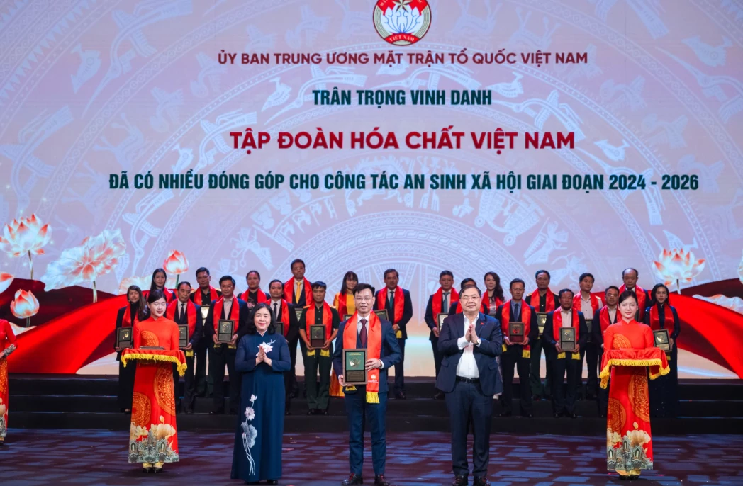 Vinachem tham dự Chương trình phát động tháng cao điểm “vì người nghèo” năm 2026