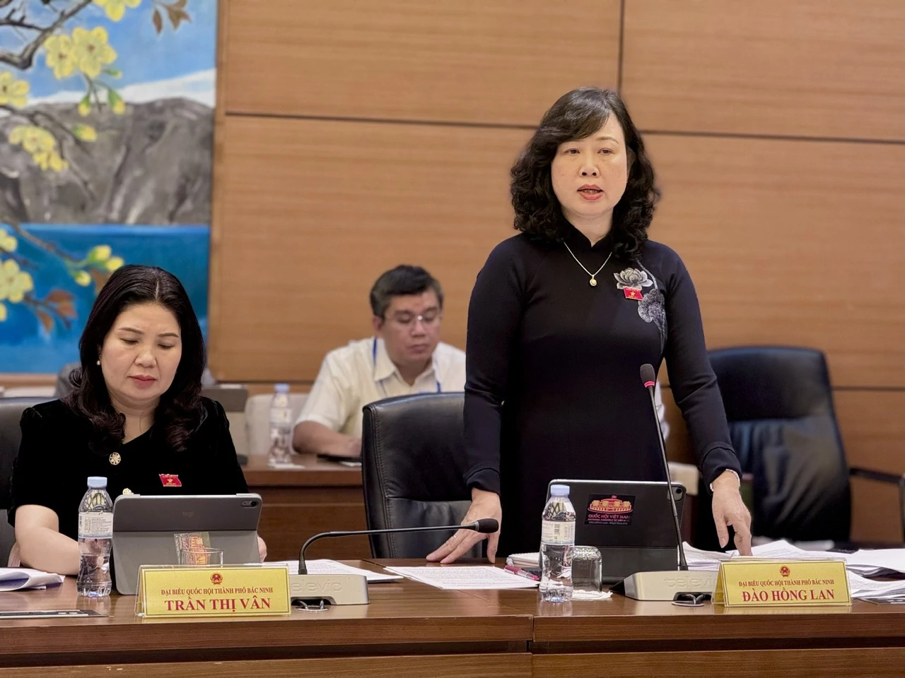 Kiểm soát giá thuốc, tránh lợi dụng cơ chế công bố sau để “đẩy giá”