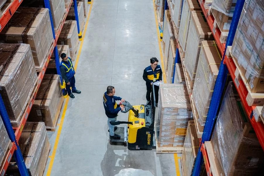 Vận chuyển nguyên container (FCL) và vận chuyển hàng lẻ (LCL) đáp ứng những nhu cầu khác nhau của doanh nghiệp.