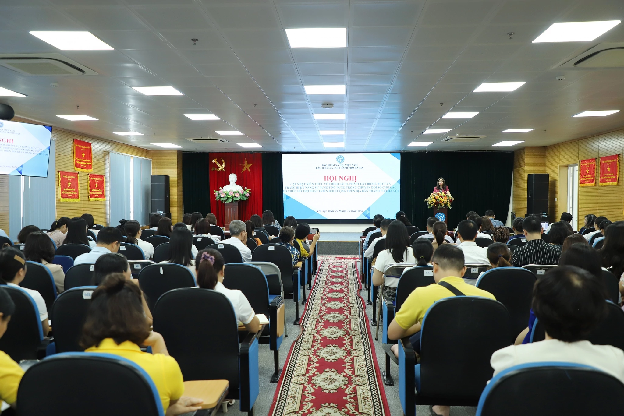 Nâng năng lực nhân viên thu, mở rộng diện bao phủ bảo hiểm xã hội, bảo hiểm y tế trong môi trường số