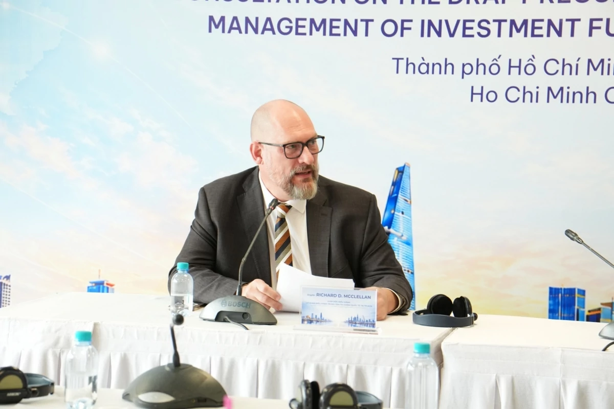 Hoàn thiện thể chế cho thị trường quản lý tài sản tại VIFC-HCMC Hoàn thiện thể chế cho thị trường quản lý tài sản tại VIFC-HCMC
