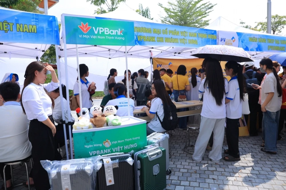 Kết nối 3 bên, tạo nhịp cầu chiến lược giữa đào tạo và thị trường lao động