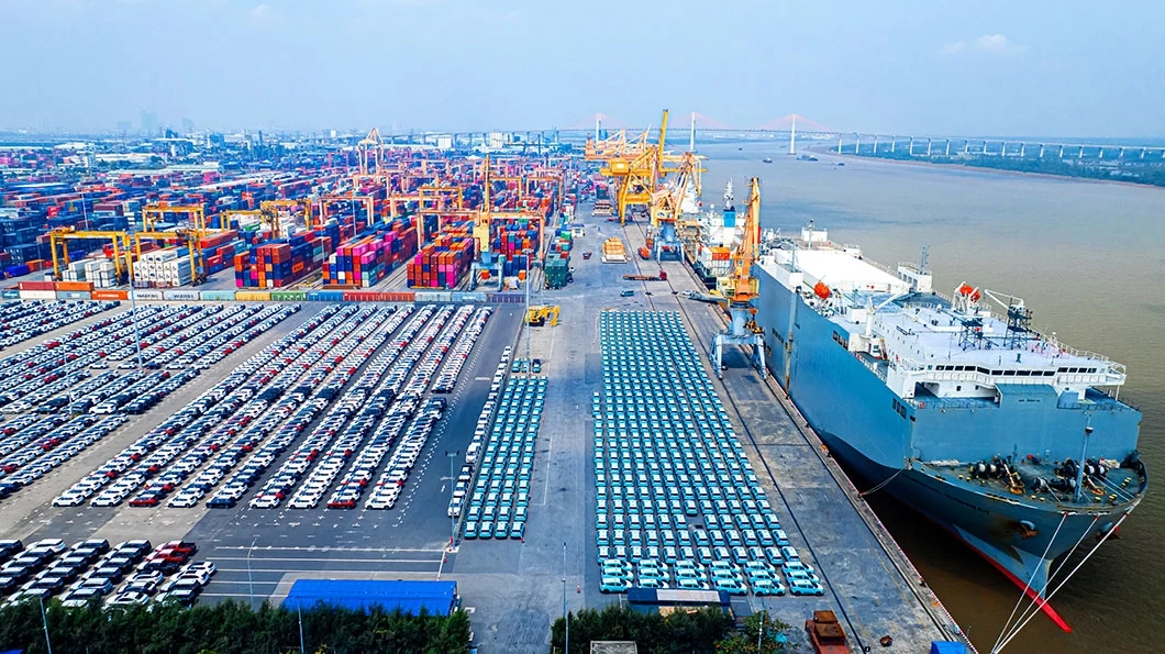Thương mại Việt Nam - Trung Quốc hướng tới mốc 300 tỷ USD