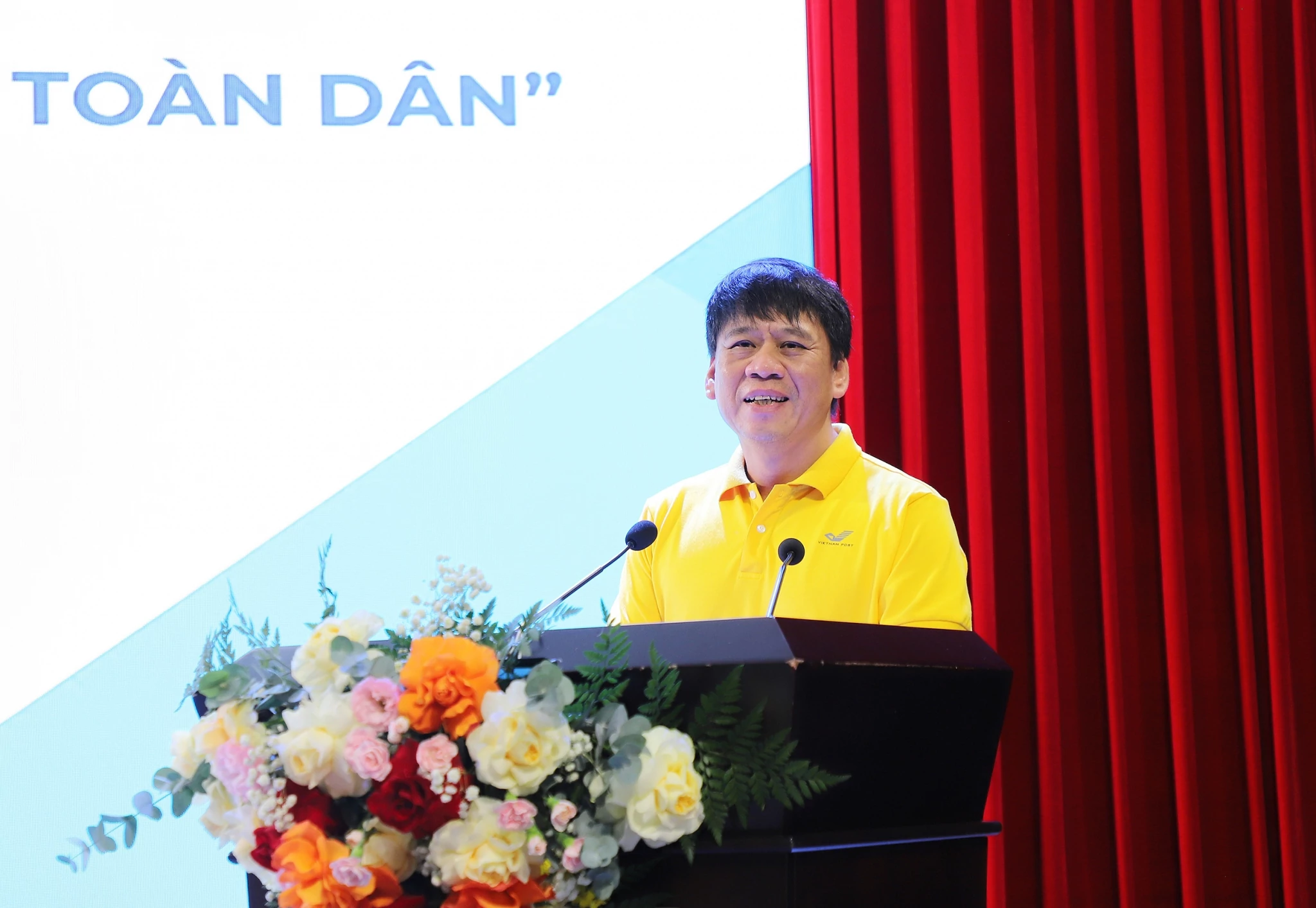Hà Nội đặt mục tiêu phát triển 6.000 người tham gia bảo hiểm trong ngày đầu ra quân