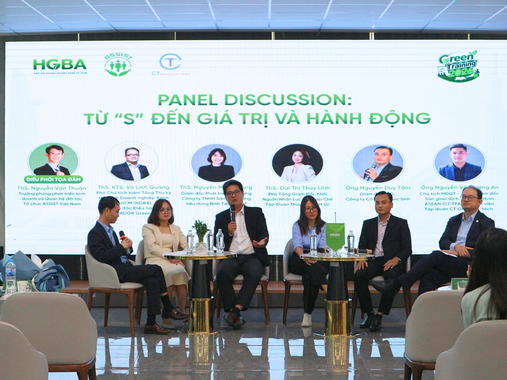 ESG và bài toán đầu tư cho người lao động