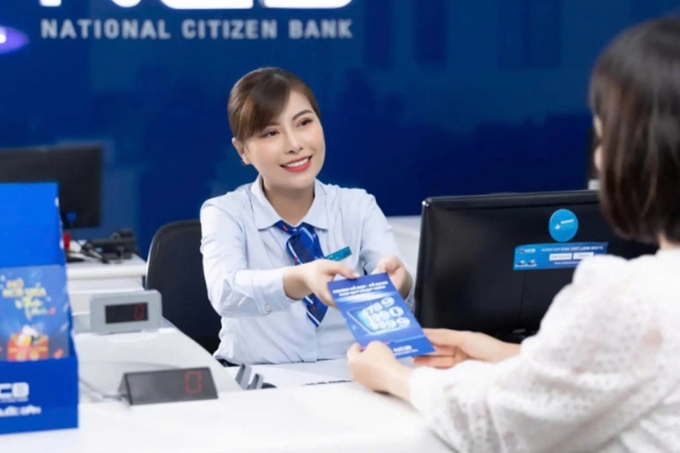 Lãi suất - tỷ giá hôm nay: Gửi dài hạn vẫn có nơi trên 7%/năm, USD ổn định