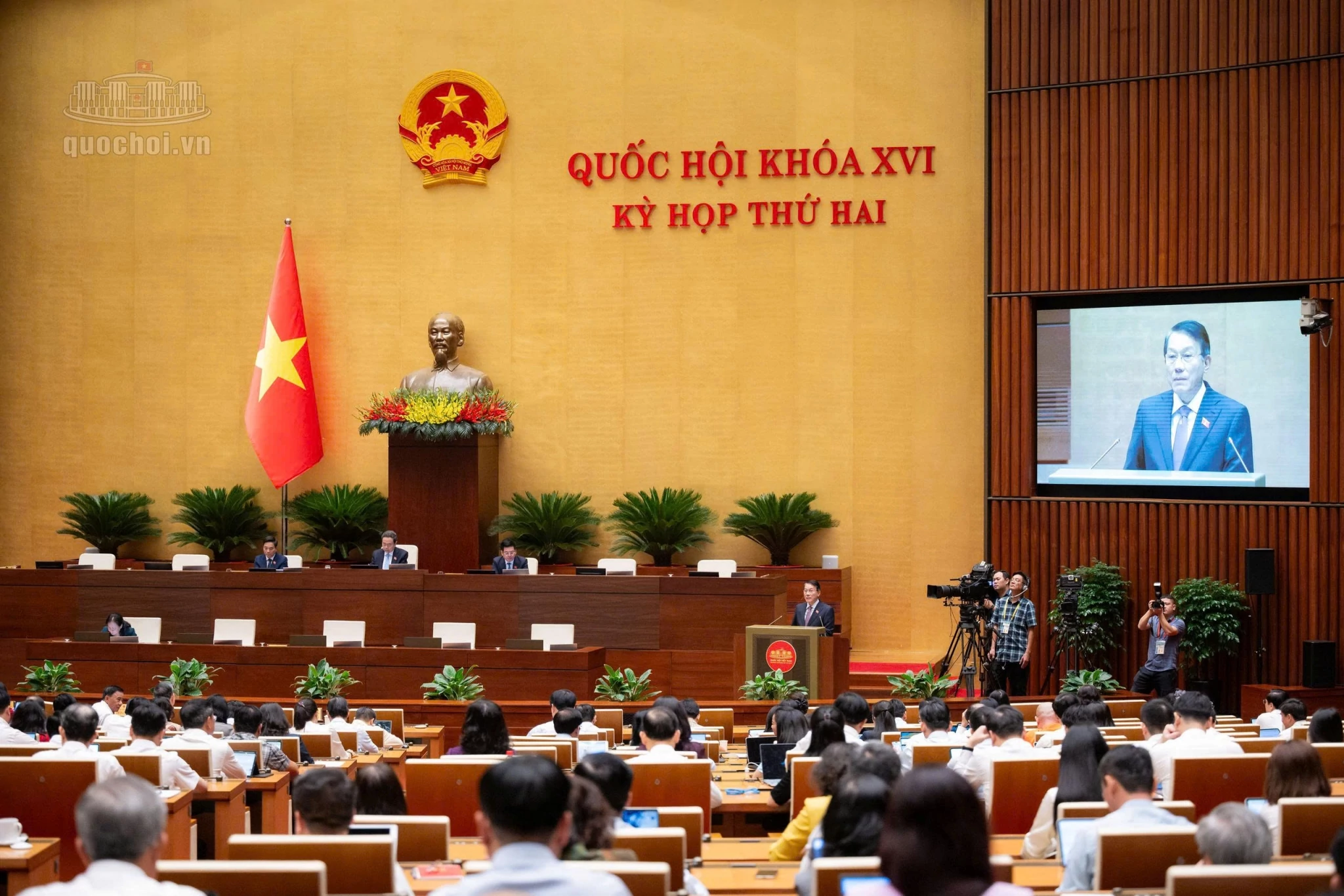 Đề xuất phạt vi phạm hành chính tới 3 tỷ đồng, bổ sung nhiều biện pháp cưỡng chế Đề xuất phạt vi phạm hành chính tới 3 tỷ đồng, bổ sung nhiều biện pháp cưỡng chế