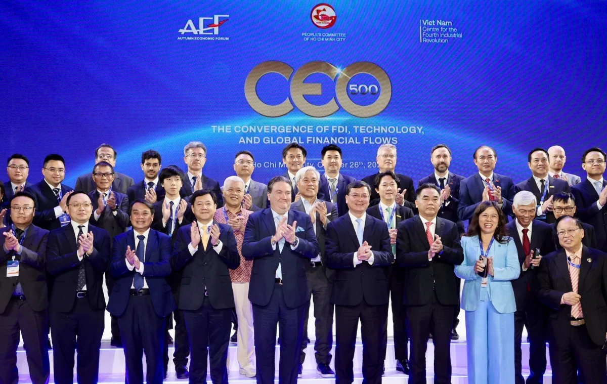 CEO 500 Lãnh đạo các tập đoàn kinh tế hiến kế hút vốn cho các dự án hạ tầng