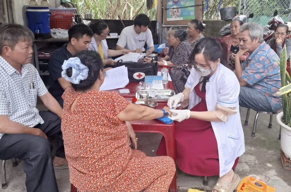 Hơn 6,6 triệu người dân TP. Hồ Chí Minh được khám sức khỏe sàng lọc miễn phí