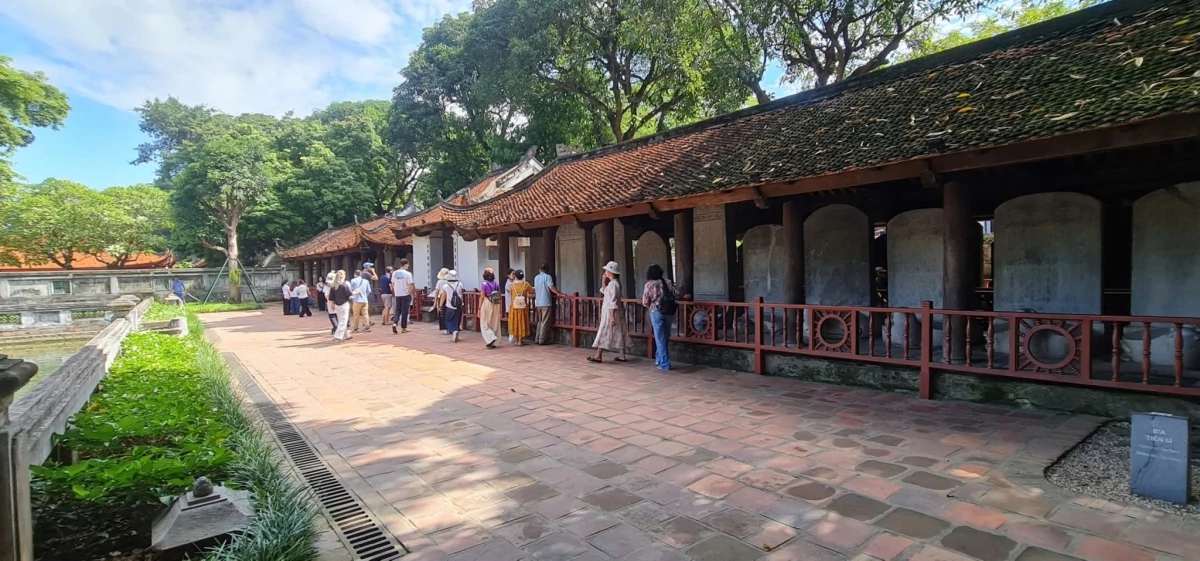 Di sản văn hóa Việt Nam: Khơi dậy sức sống, tạo động lực phát triển bền vững Di sản văn hóa Việt Nam: Khơi dậy sức sống, tạo động lực phát triển bền vững