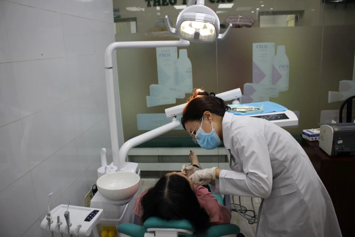 Chăm sóc răng miệng, nâng cao chất lượng sống cho người cao tuổi