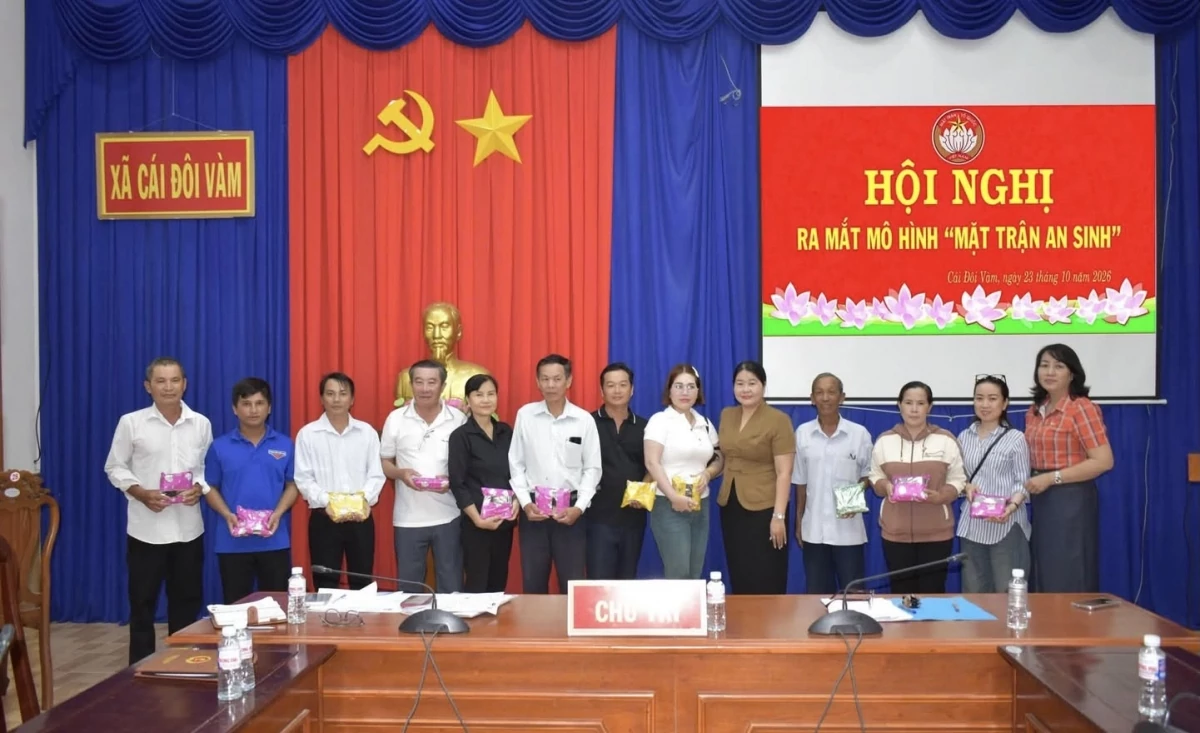 Cà Mau: Cần nhân rộng mô hình “Mặt trận an sinh” phát triển bảo hiểm xã hội tự nguyện