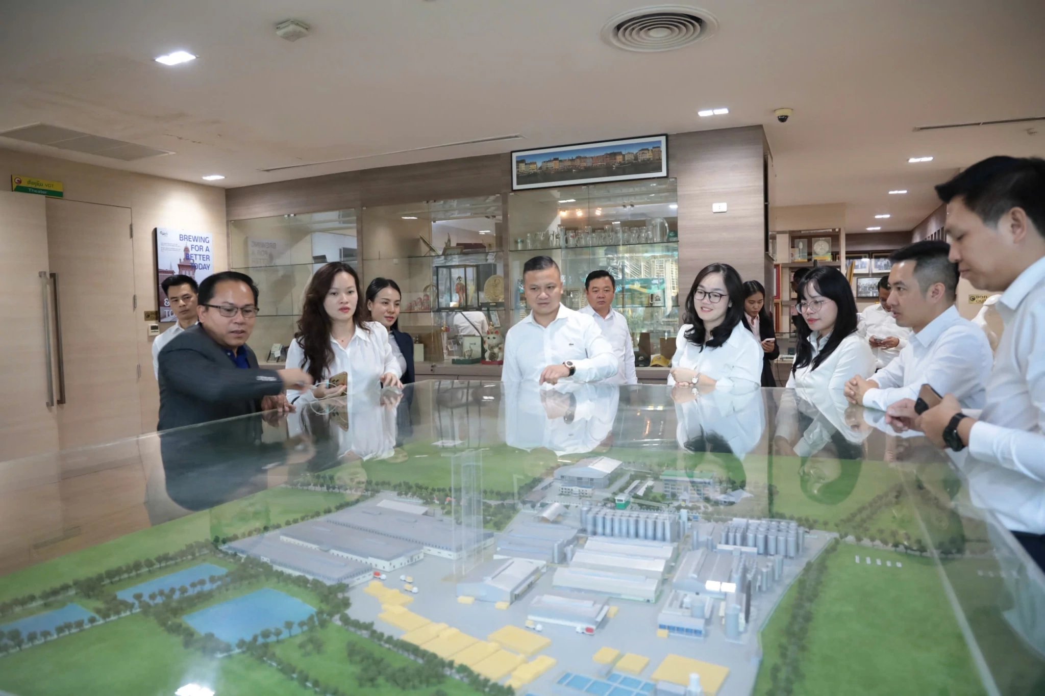 Tuổi trẻ Bộ Tài chính Việt Nam - Lào tăng cường giao lưu, kết nối hợp tác Tuổi trẻ Bộ Tài chính Việt Nam - Lào tăng cường giao lưu, kết nối hợp tác