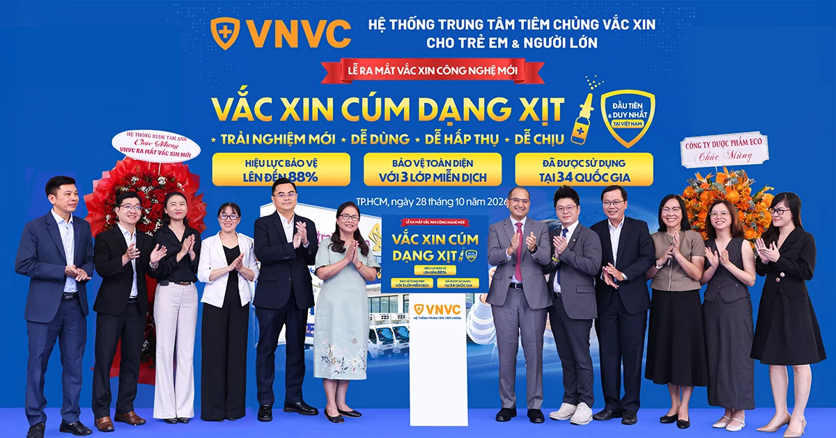 Việt Nam lần đầu có vắc xin cúm công nghệ mới dạng xịt