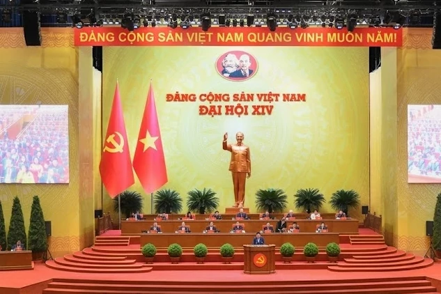 bai 1 tam nhin mo loi hien thuc hoa khat vong phat trien