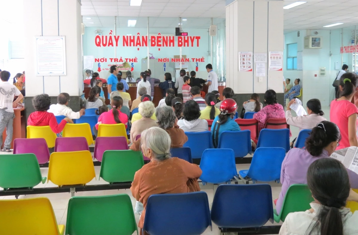 Bảo hiểm xã hội, bảo hiểm y tế, hai trụ cột tài chính quan trọng của tuổi già