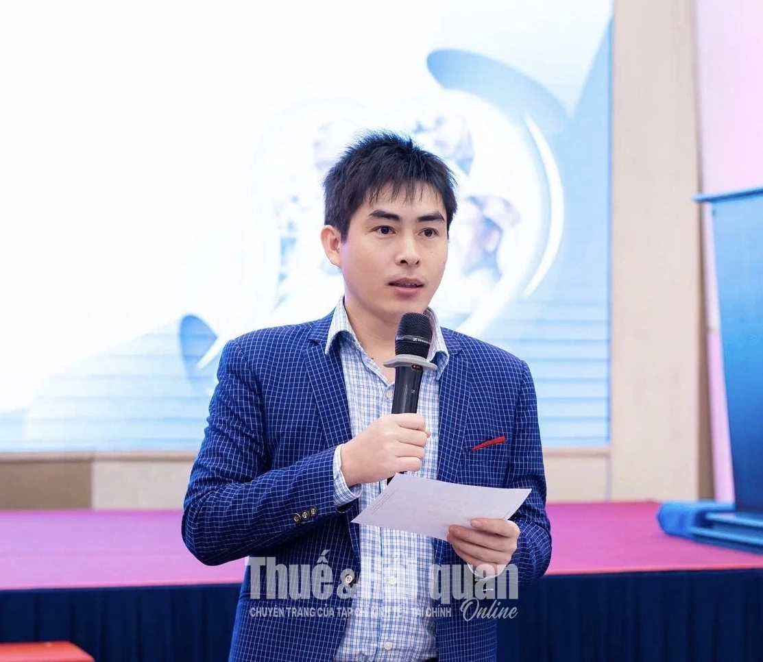 Ông Lê Văn Tuấn